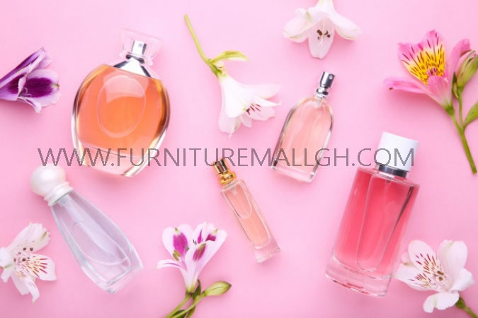 Parfum yang terkenal: Membaurkan Aroma dalam Elegansi
